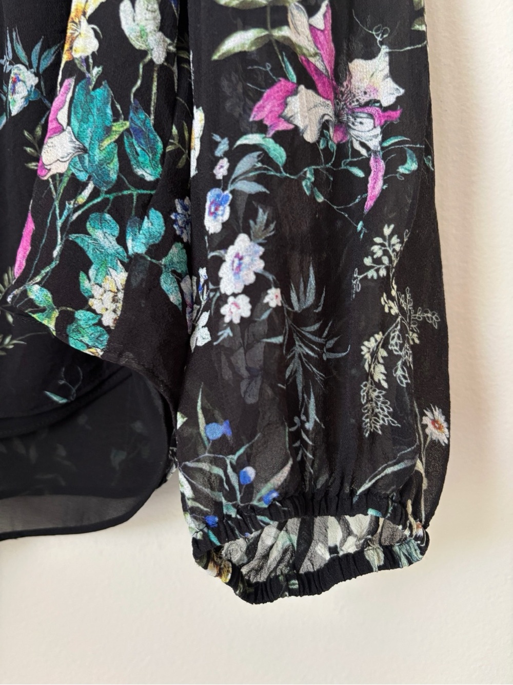 Generation Love Hallie Black Floral Silk Blouse Medium - Picture 4 of 7
